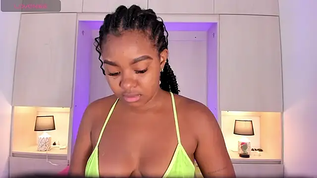 tamaraa smiith online show from January 24, 11:59 am