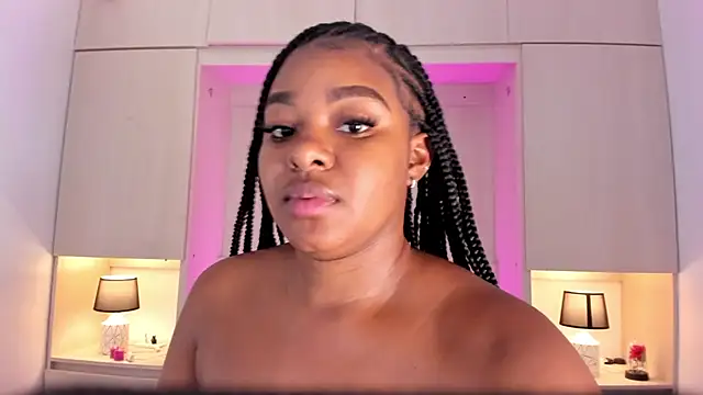 tamaraa smiith online show from February 6, 6:02 pm