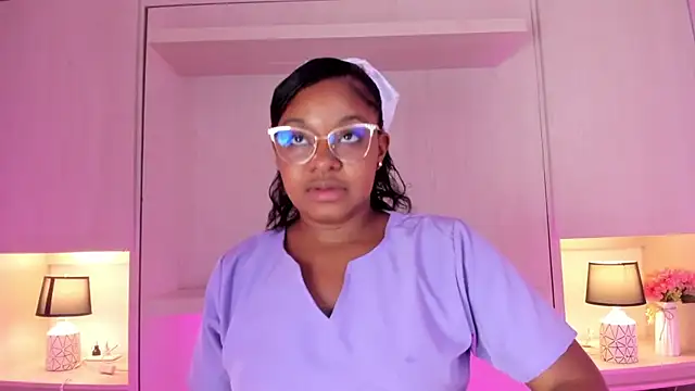 tamaraa smiith online show from November 29, 7:39 pm