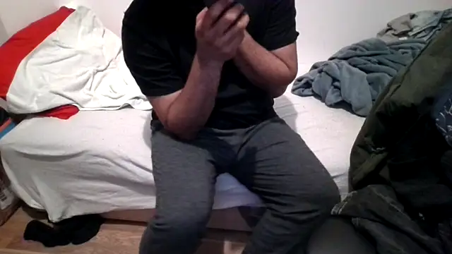 Indianluckyboytits online show from December 6, 1:40 am