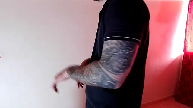 Snapshot of Kenner_fox77 chatting on December 18, 6:47 pm Kenner fox77 online show from December 18, 6:47 pm