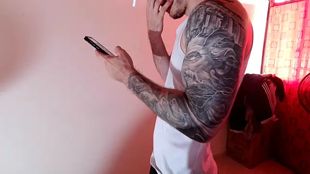 Snapshot of Kenner_fox77 chatting on January 17, 7:17 pm Kenner fox77 online show from January 17, 7:17 pm