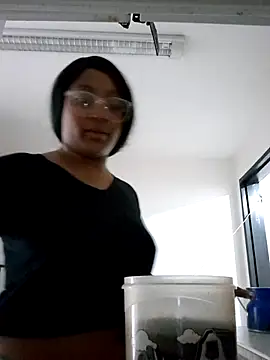 Adelehottman online show from November 6, 12:17 pm