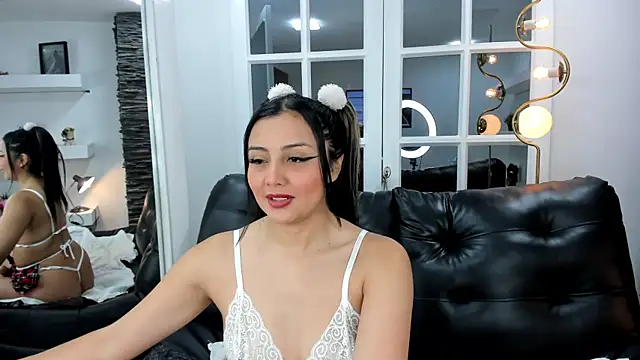 miss lizith online show from December 14, 11:07 am