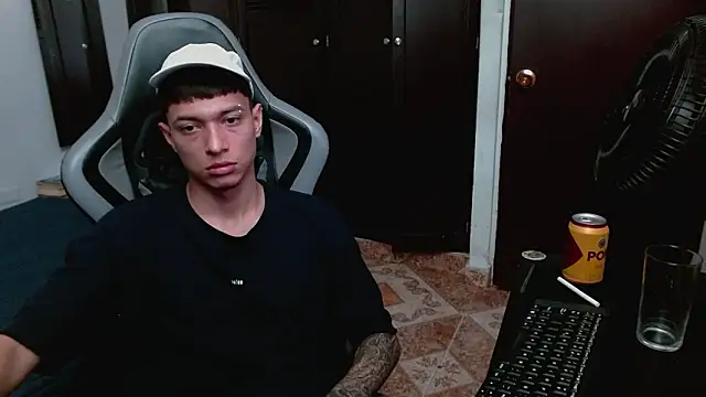 aaron blug online show from February 9, 10:36 pm