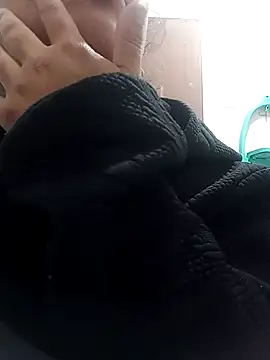  Miaaleon online show from March 9, 9:24 am