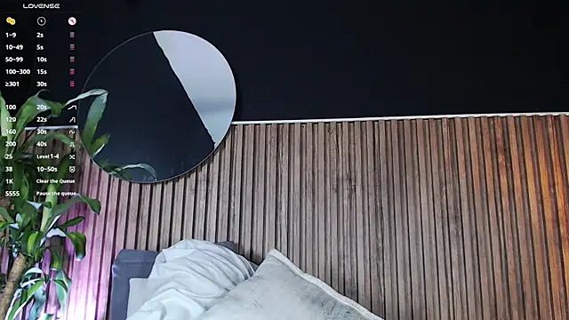 DilanJonnes  online show from December 5, 3:15 am