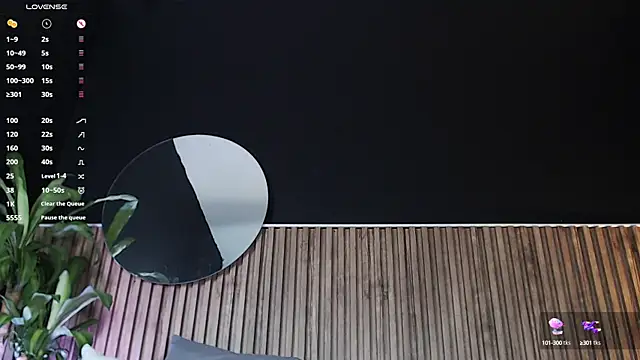 DilanJonnes  online show from December 13, 10:02 pm