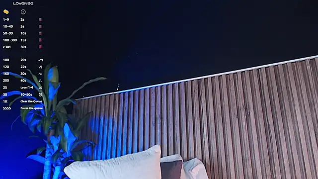 DilanJonnes  online show from January 18, 10:28 pm