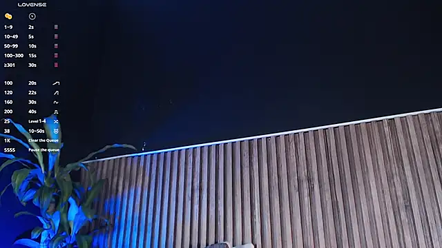 DilanJonnes  online show from January 31, 5:42 pm