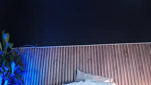 DilanJonnes  online show from February 8, 11:02 pm