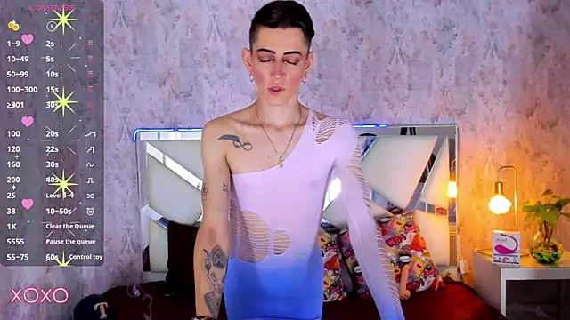 dominic thailor online show from September 28, 1:27 pm