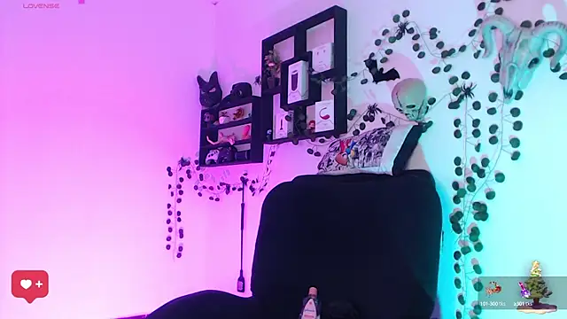 Snapshot of Ash_gusbig chatting on December 15, 2:41 am Ash gusbig online show from December 15, 2:41 am