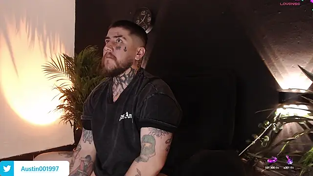 Snapshot of Ash_gusbig chatting on January 11, 2:41 am Ash gusbig online show from January 11, 2:41 am