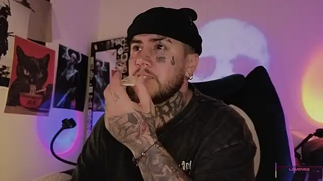 Ash gusbig online show from November 26, 3:51 am