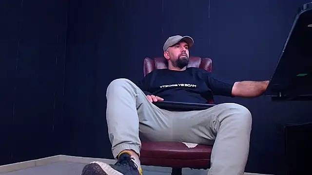 JackEthann online show from October 3, 4:53 am