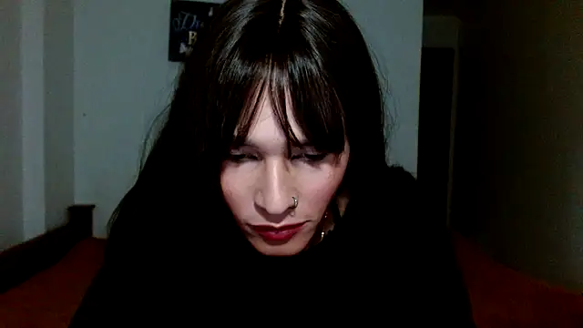 carolinemiller7 online show from January 14, 7:48 am