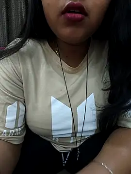 Snapshot of Samarya-78 chatting on April 25, 5:32 pm Samarya-78 online show from April 25, 5:32 pm