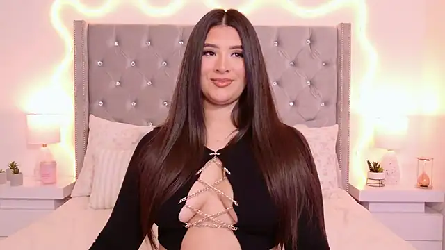 JuliaSUMMERS2022 online show from October 11, 1:16 am