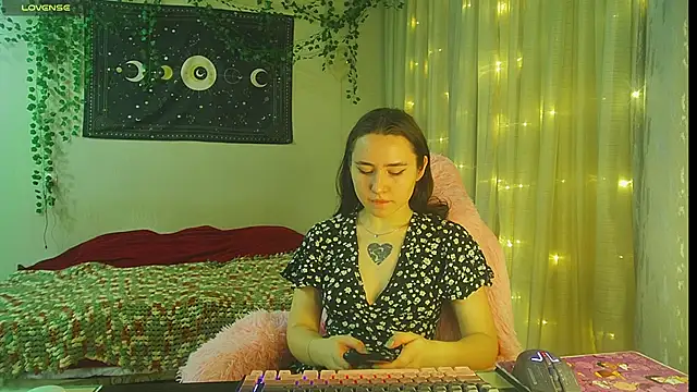 Aurora workerr online show from December 21, 11:06 am