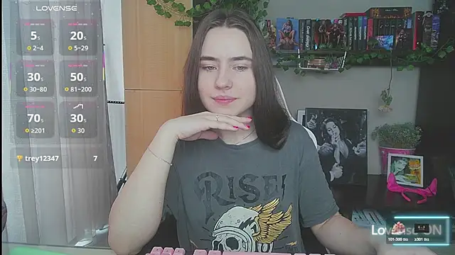 Snapshot of Aurora_workerr chatting on March 11, 3:45 am Aurora workerr online show from March 11, 3:45 am