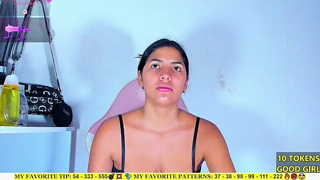 Snapshot of AriannaLewiis chatting on September 12, 7:25 pm AriannaLewiis online show from September 12, 7:25 pm