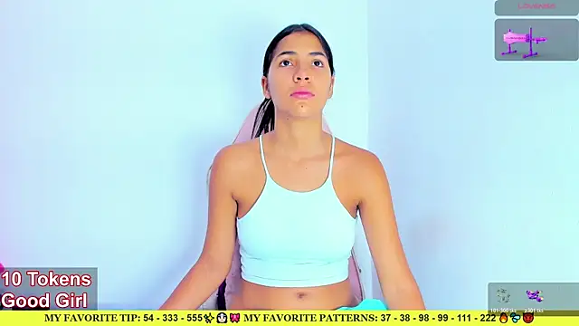 AriannaLewiis online show from February 19, 8:05 pm