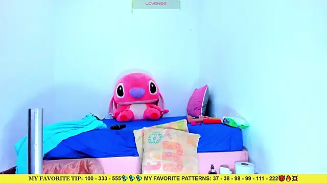 AriannaLewiis online show from July 24, 7:34 pm