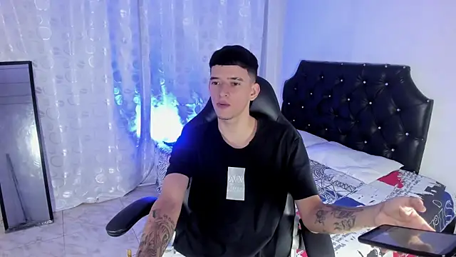 FrannBoy online show from March 10, 7:18 pm