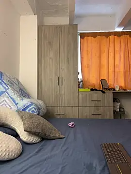 Miss-Abbii online show from December 29, 3:46 pm