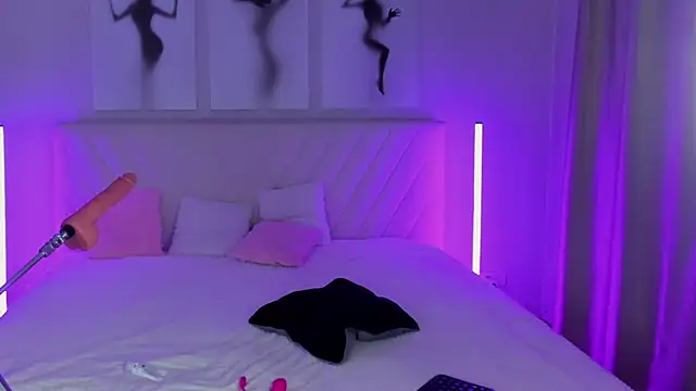 EmmaBarbs online show from February 2, 10:06 pm