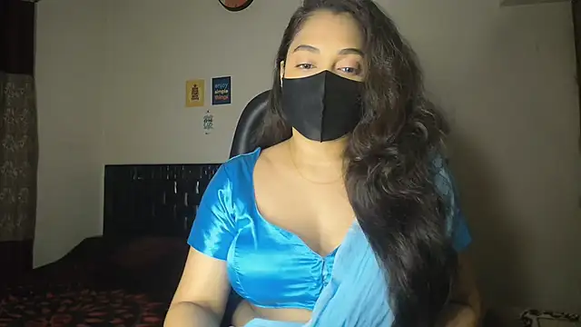 Most-Beautiful-Queen online show from July 6, 7:16 pm