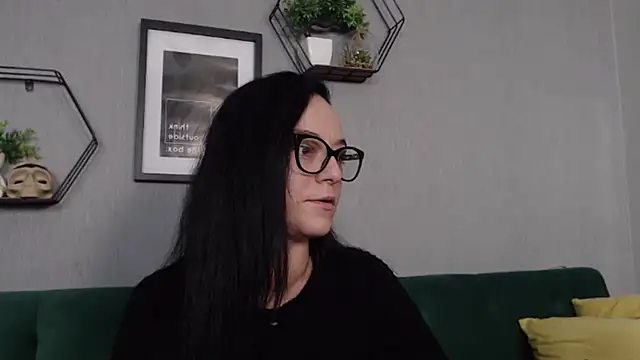 IzabelllNoir online show from January 10, 6:38 pm
