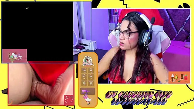 Snapshot of PetiteSophie_ chatting on December 31, 1:08 pm PetiteSophie online show from December 31, 1:08 pm