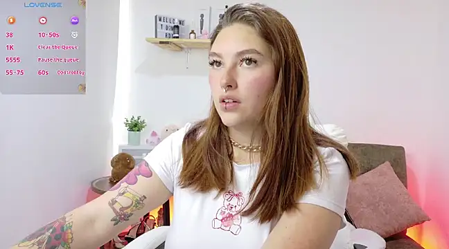 aaaaamy 1 online show from March 7, 9:06 pm