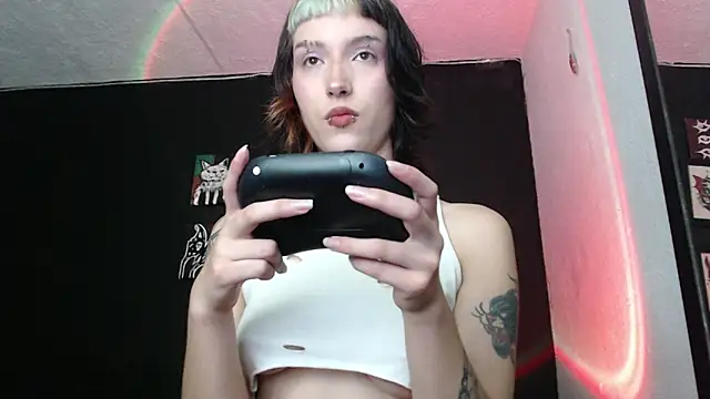 niakat  online show from January 3, 12:00 am