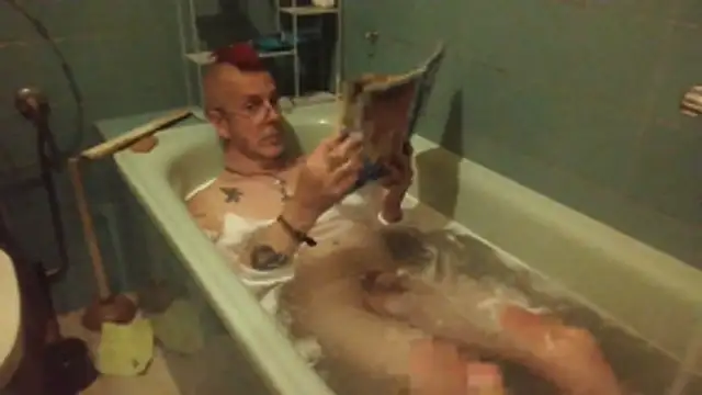 Snapshot of SHARPSkinhead chatting on July 8, 7:51 pm SHARPSkinhead online show from July 8, 7:51 pm