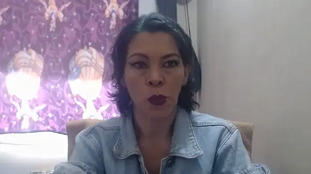 electra-mommy online show from March 10, 2:48 pm