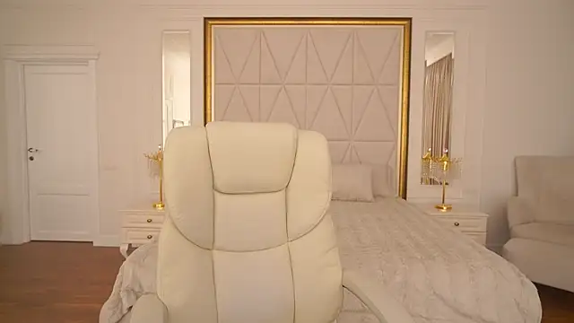 Snapshot of SonnyKage chatting on December 4, 8:50 pm SonnyKage online show from December 4, 8:50 pm