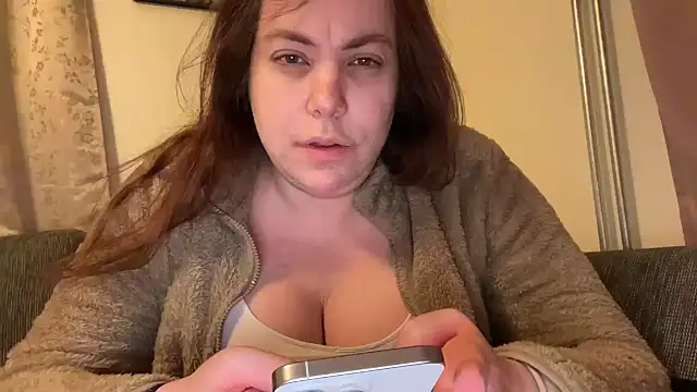 cumwithmee3 online show from February 12, 9:11 pm