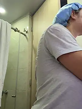 AtheneaRossi online show from February 18, 11:39 am