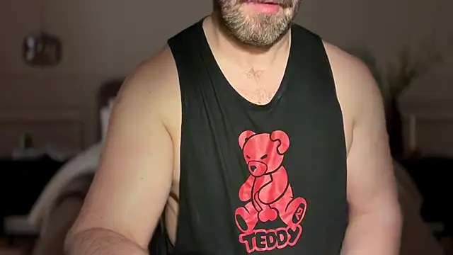Snapshot of Mr_Beef chatting on February 19, 8:05 pm Mr Beef online show from February 19, 8:05 pm