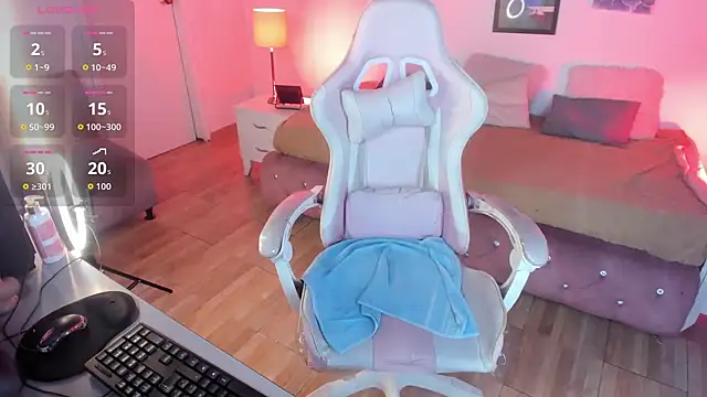 Aliciia cute1 online show from September 20, 10:00 pm