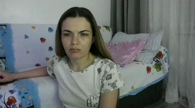  JustmeHere  online show from December 9, 8:01 pm