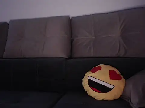 Snapshot of _JustmeHere_ chatting on September 19, 2:02 am JustmeHere online show from September 19, 2:02 am