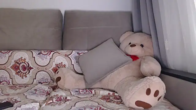 Snapshot of _JustmeHere_ chatting on November 4, 8:46 am JustmeHere online show from November 4, 8:46 am