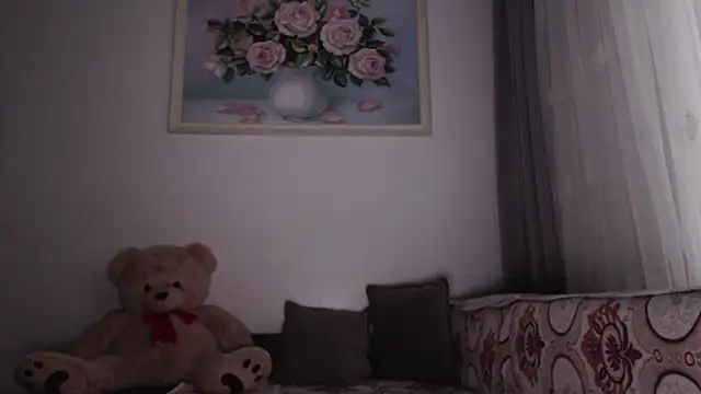  JustmeHere  online show from November 28, 8:50 am