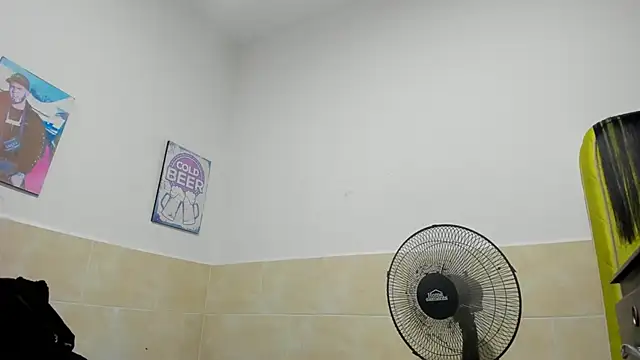 Brenda Smith69 online show from January 20, 8:40 pm