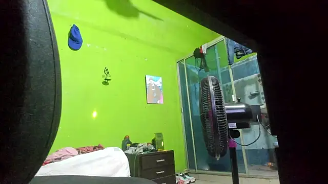 Brenda Smith69 online show from September 10, 6:52 pm