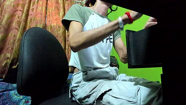 Brenda Smith69 online show from October 1, 7:09 pm